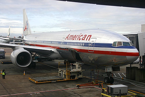 American Airlines -. Boeing 777 American Airlines -. Boeing 777